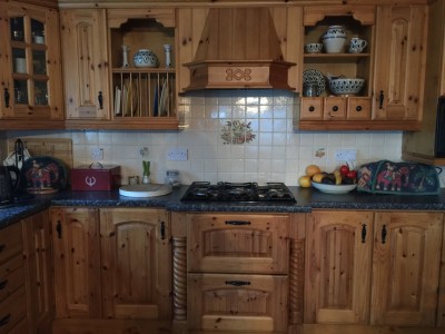 Solid pine kitchen